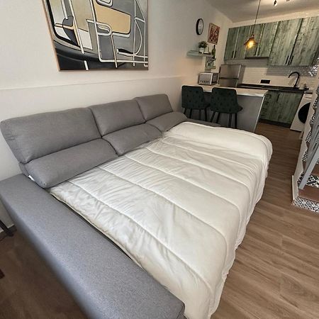 Apartament Loft Picasso Badajoz En Casco Historico Zewnętrze zdjęcie